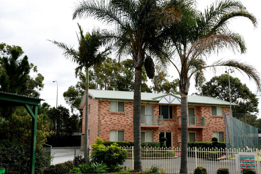 Golf Place Inn Wollongong Primbee Exterior photo